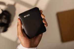 WD Elements Portable USB-C 2TB melns