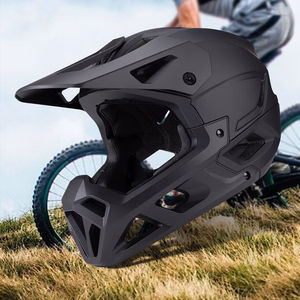 Wozinsky pilnas sejas velosipēda ķivere ar noņemamu vizieri, 60–62 cm, melna
