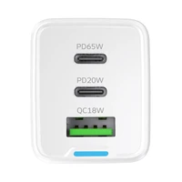 Wozinsky GaN 65W lādētājs ar USB-A un 2xUSB-C pieslēgvietām un 65W USB-C kabeli - balts