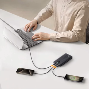 Portatīvais lādētājs Joyroom JR-PBF15 melns 10000mAh 22.5W (PD / QC3.0)