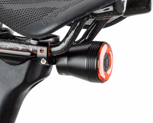 Rockbros Q5 aizmugurējais velosipēda lukturis ar Intelligent Stop System - melns