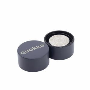 Quokka Solid With Strap nerūsējošā tērauda termopudele ar siksniņu, 630 ml, Slānekļa krāsā