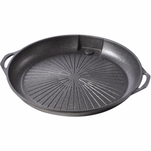Grila reste un panna gāzes tūrisma plītij un grilam