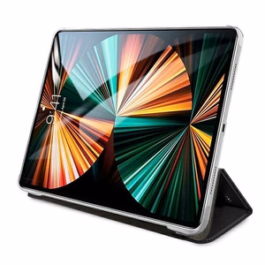 Karl Lagerfeld Saffiano Ikonic Karl apvalks iPad 11" Pro 2021 - Melns