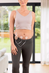 Medisana TT 250 menstruālo sāpju mazināšanas ierīce ar TENS un sildīšanu