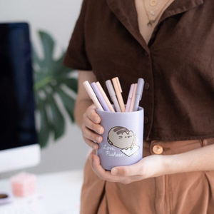 Pusheen – keramikas galda piederumu organizators no Moments kolekcijas