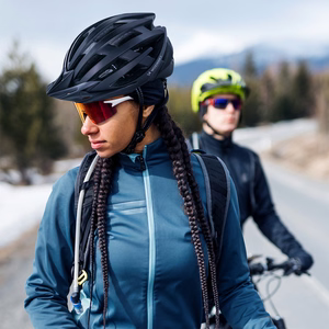 Wozinsky MTB velosipēda ķivere ar noņemamu nagu un aizmugurējo USB gaismu M - melns