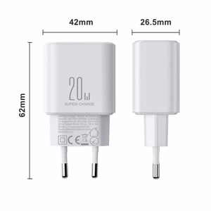 Lādētājs Joyroom JR-TCF05 balts 20W (1xPD 1xQC3.0) + Type-C / Lightning 100cm kabelis