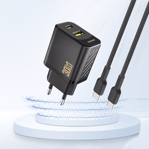 Dudao A27TEU PD 30W GaN USB-A USB-C Wall Lādētājs - Melns