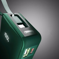 Portatīvais lādētājs SBS 10000 mAh 20W ar iebūvētu USB-C kabeli un digitālo indikatoru - zaļa