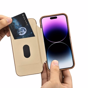 iCarer CE Premium ādas folio vāciņš iPhone 14 Pro ar MagSafe magnētisku flip vāciņu - sarkanā krāsā