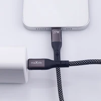 Maxlife MXUC-11 magnētiskais kabelis USB-C - Lightning 1,0 m 27W melns neilons