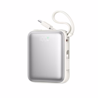 Joyroom JR-PBF27 10000mAh 22.5W portatīvais lādētājs ar iebūvētiem USB-C un Lightning kabeļiem - balta