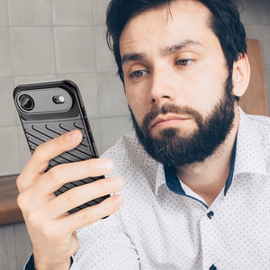 Thunder viedtālruņa apvalks iPhone 17 Air - melns