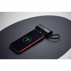 Внешний аккумулятор Forcell F-Energy Power Plug F5K3 PD 20W 5000 mAh со встроенным коннектором Lightning чёрный