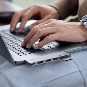 Ugreen CM380 sadalītājs 2xUSB-C - HDMI/2xUSB 3.0/SD TF/USB-C PD - pelēks