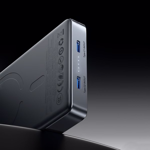 Joyroom JR-PBM08 Pro 22,5 W 10000 mAh ārējais akumulators ar bezvadu uzlādi un 2 x USB-C – pelēks