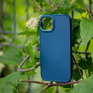 Satin maciņš for iPhone 16e / 17e tumši zils