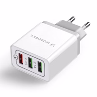 Lādētājs Wozinsky "WWC-01" Balts (3xUSB / 30W)