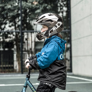 Rockbros TS-61 10110061006 bērnu velo ķivere ar noņemamu zoda aizsargu, izmērs M (54-57) - pelēka