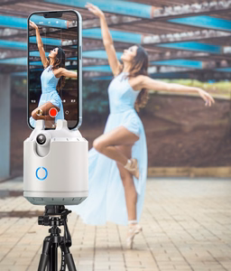 Tālruņa turētājs ar 360° sejas izsekošanu P3 balts