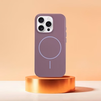 Spīdīgs Magnētiskais vāciņš ar MagSafe iPhone 16 Plus violets