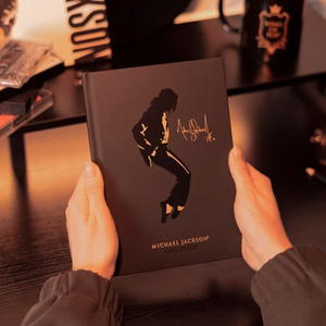 Michael Jackson – A5 piezīmju grāmatiņa