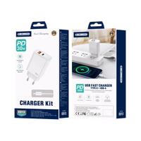JELLICO sienas lādētājs EU13 GaN PD 30W 1xUSB-C + 1xUSB QC3.0 + kabelis USB-C - USB-C Balts