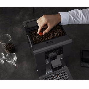 Krups Intuition Preference EA875U10 – kafijas automāts, pusautomātisks espresso, 3 l (EA875U)