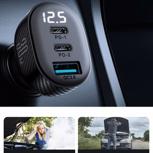 Joyroom JR-CCD04 30W 2x USB-C USB-A automašīnas lādētājs ar ekrānu - melns