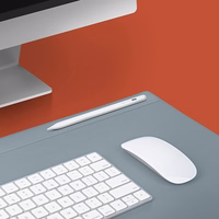 UNIQ Hagen divpusējs magnētiskais galda paliktnis melns-zils/nakts melns-washed zils