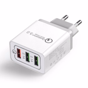Lādētājs Wozinsky WWC-01 balts (3xUSB / 30W)