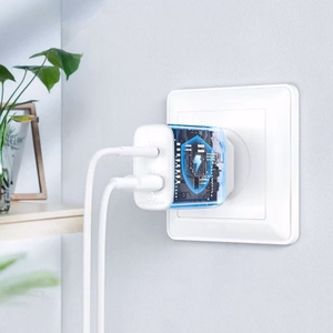 Acefast сетевое зарядное устройство USB Type C / USB 20W, PPS, PD, QC 3.0, AFC, FCP белое (A25 white)