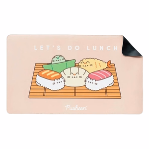 Pusheen Sushi Roll XXL PU ādas spēļu un galda paklājs, 60 × 35 cm