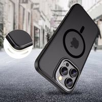 Tech-Protect MagEdge Magnētiskais viedtālruņa apvalks iPhone 16 Pro - daļēji caurspīdīgs