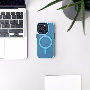 Magnētiskā kolekcija Magnētiskais apvalks iPhone 16 Plus - gaiši zila