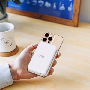Внешний аккумулятор Tech-Protect PB24 LifeMag QI2 MagSafe 10000 mAh - белый