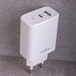 Maxlife MXTC-10-20AC PD QC lādētājs 1x USB-C 1x USB 20W balts