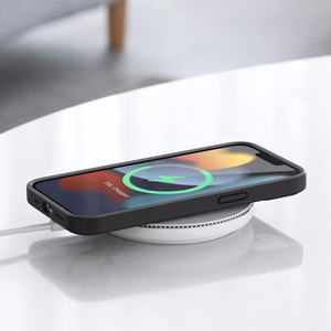 Ugreen aizsargājošs silikona maciņš iPhone 13 rozā