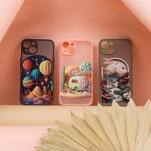 Ultra Trendy viedtālruņa apvalks iPhone 14 6,1" Travel rozā