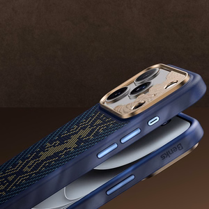 Zils Benks Magnetic Armor Pro Knight kevlara vāciņš ar metāla rāmi (C.K.FL.AP.GD.BC72), paredzēts iPhone 18 Pro / iPhone 17 Pro ar Camera Control pogu