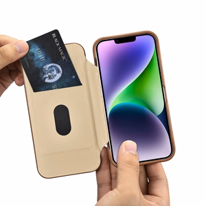 iCarer CE Premium ādas folio vāciņš iPhone 14 Plus ar MagSafe magnētisku flip vāciņu - brūnās krāsā