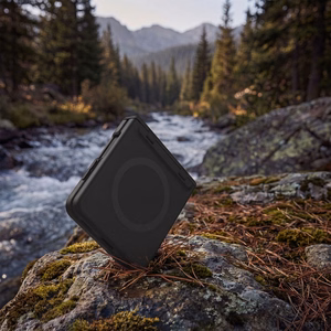 Tech-Protect Kevlar Aura vāciņš modelim Samsung Galaxy Z Flip 8, saderīgs ar MagSafe – melns
