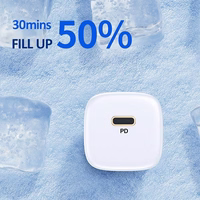 USAMS Tīkla lādētājs 1xUSB-C T36 mini 20W + Kabelis USB-C-Lightning balts PD3.0 Fast Charging XFKXLOGTL02 (US-CC124+US-SJ484)