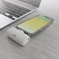 SBS EcoPower 5000 mAh 10W portatīvais lādētājs ar iebūvētu USB-C portu - balta