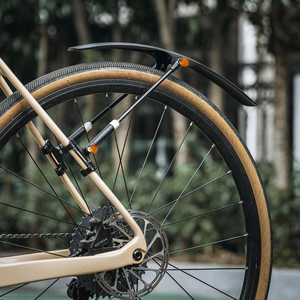 Wozinsky WBR-01 universāls regulējams velosipēda dubļu sargs - melns