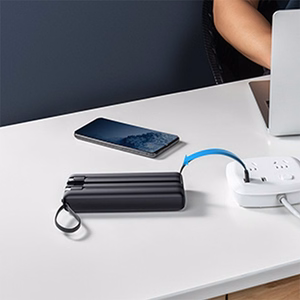 VEGER Portatīvais lādētājs 20000 mAh ar iebūvētu kabeli Micro USB / Type C / Lightning C20 (W2047 / W2059) melns
