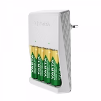 VARTA KONTAKTROZETES LĀDĒTĀJS 57657 + 4 x uzlādējama baterija R6 (AA) 2100mAh