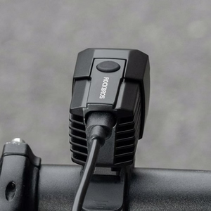 Rockbros RHL1600 priekšējais velosipēda lukturis, 1600lm ar ārēju USB-C barošanas avotu – krāsa: melna