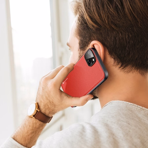 Dux Ducis Fino viedtālruņa apvalks iPhone 14 Plus sarkans, izgatavots no neilona